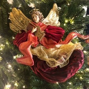 11” Christmas Angel w Harp